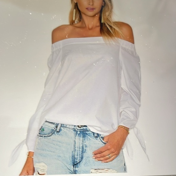 FREE PEOPLE OFF SHOULDER - Picture 2 of 10